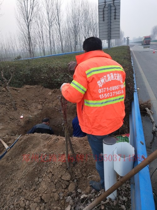 芜湖芜湖高速公路标志牌施工案例